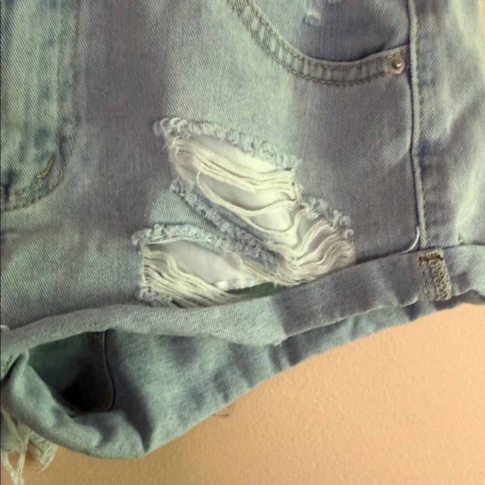 SHEIN Light Blue Distressed Denim Rolled-Hem Jean Shorts